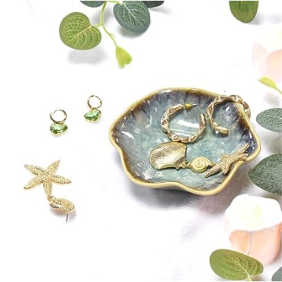 4.3" Small Ceramic Flower-Shaped Jewelry Tray - Jewelry Trinket Dish - Picture 6 of 6